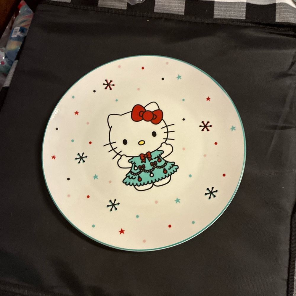 Hello Kitty Decorative Plate 10.5